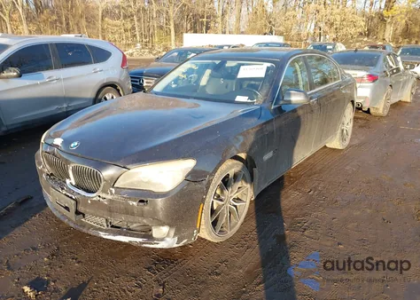 2010 BMW 750Li xDrive z USA, uszkodzony, nr VIN WBAKC8C57ACY68872